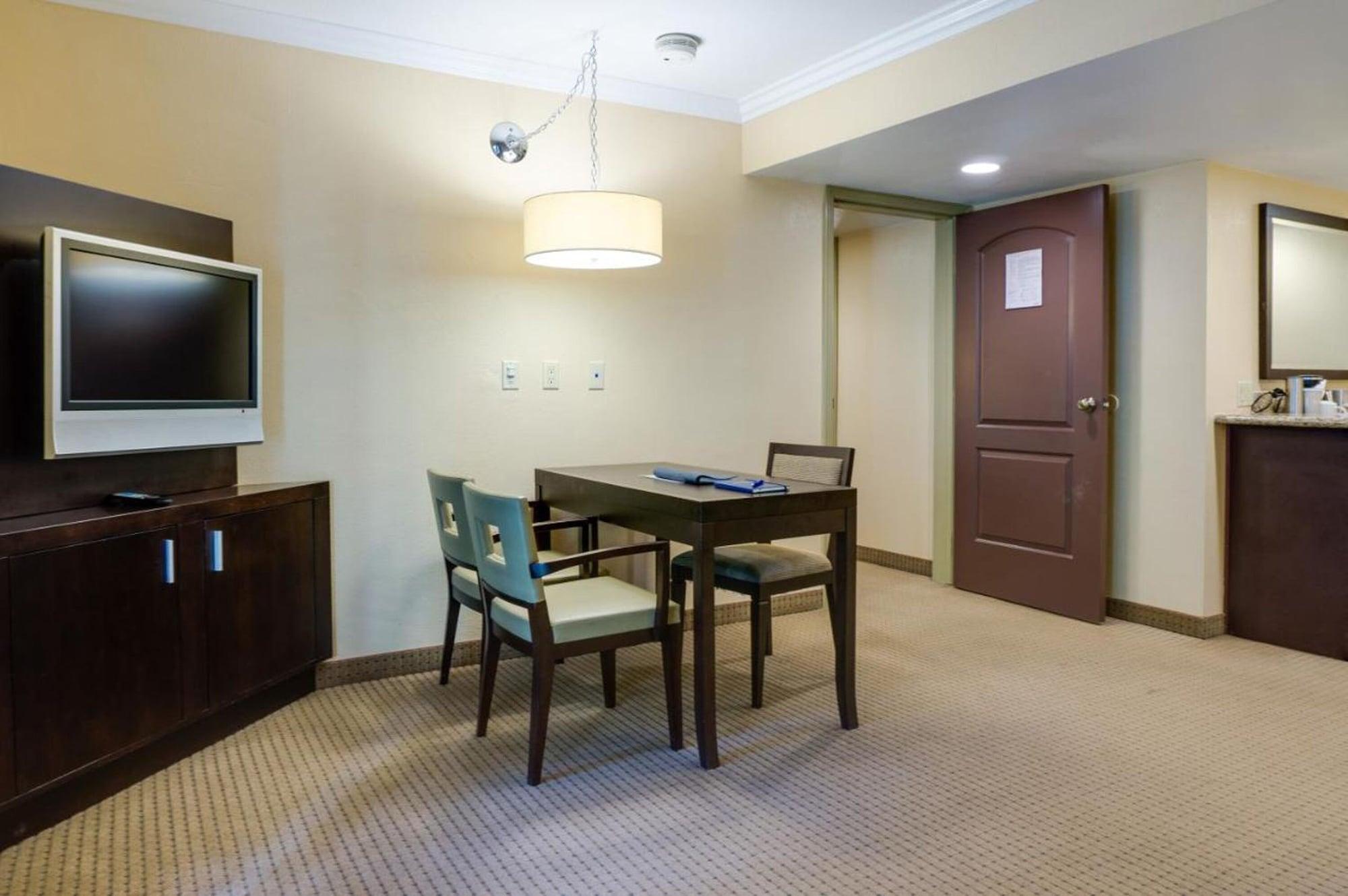 Buena Park Grand Hotel & Suites Extérieur photo