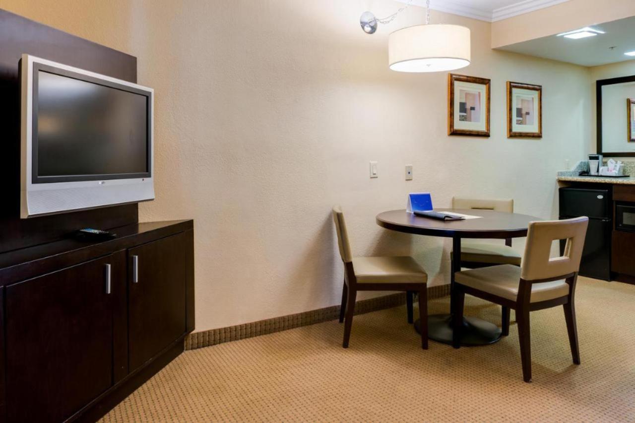 Buena Park Grand Hotel & Suites Extérieur photo