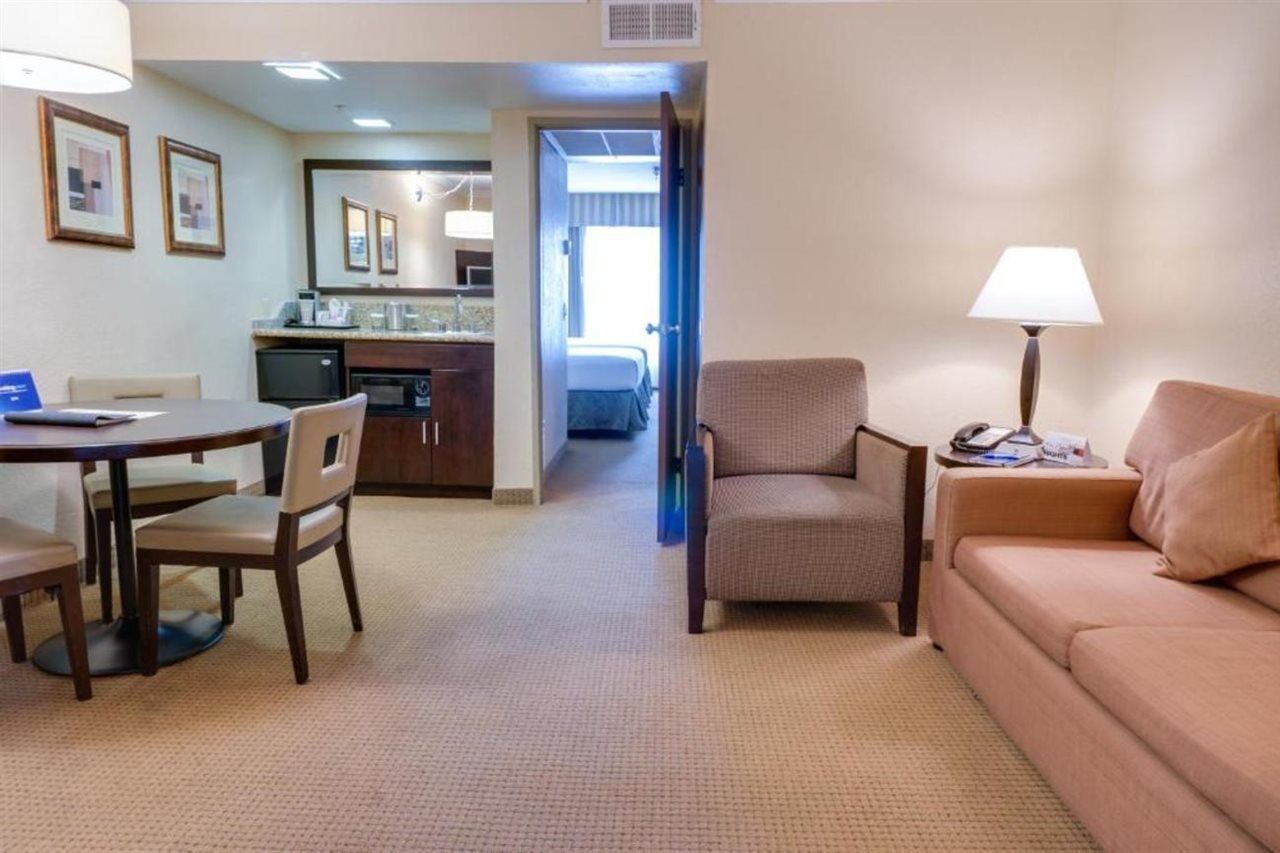 Buena Park Grand Hotel & Suites Extérieur photo